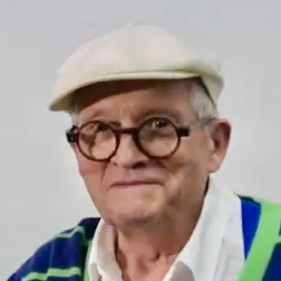 David Hockney head shot